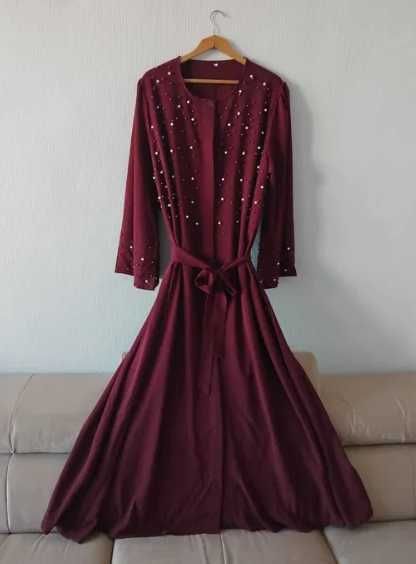 Нови стилен дамски сатенен халат/кимоно + пижама-размер ХЛ- 30евро