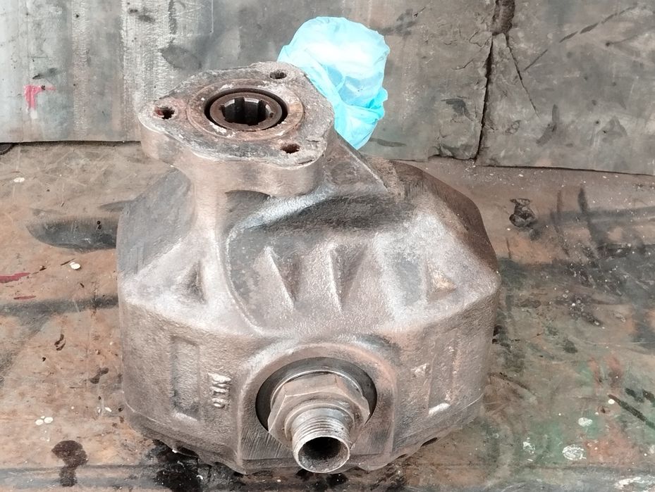 Насосы маслянные.