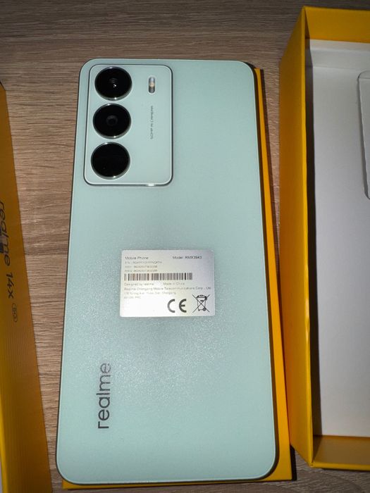 Смарт телефон Realmi 14x 5g