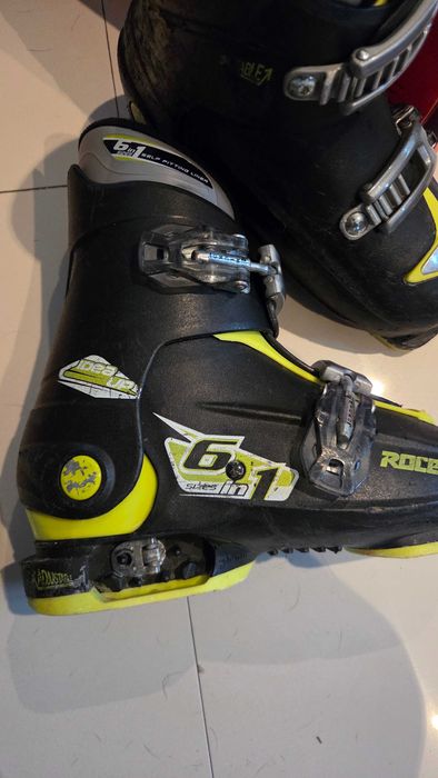 Skiuri si clapari copii