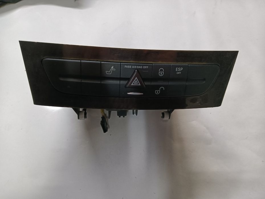 Comutator Lumini De Avarie/Esp Mercedes-Benz E-Class W211 2002 - 2009