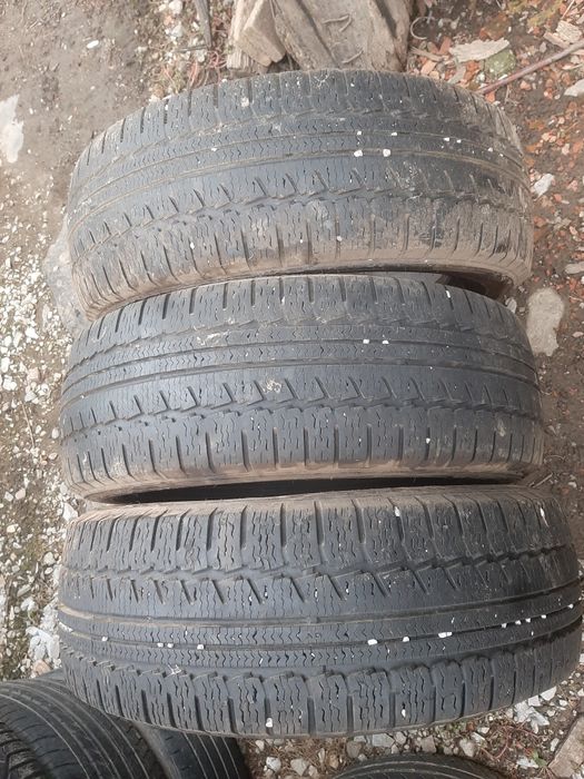 anvelope de iarna 215/60/17 c