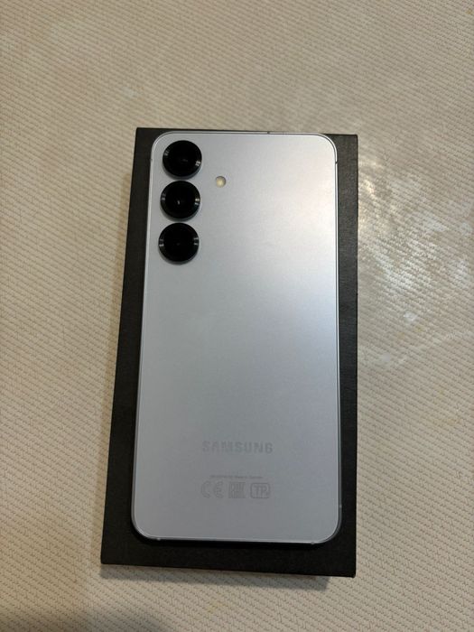 S25, 256гб состояние новый