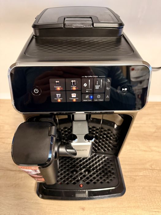 Кафемашина PHILIPS LatteGo - SERIES 2300