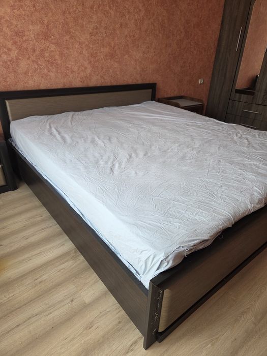 Недорого! Продам Спальный гарнитур