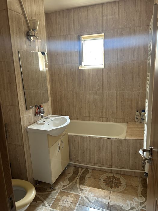 Apartament de inchiriat  regim hotelir