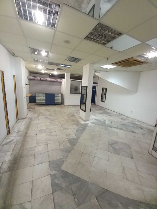 Дава се под наем Магазин в Бургас, Център - 100 кв.м за 150 € - Снимка #1