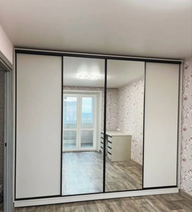 Шкаф купе продам