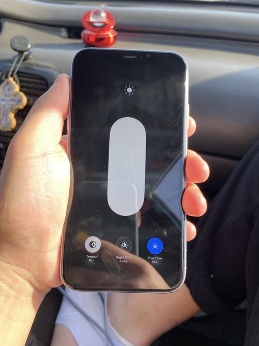 2 Iphone 11 сатылады