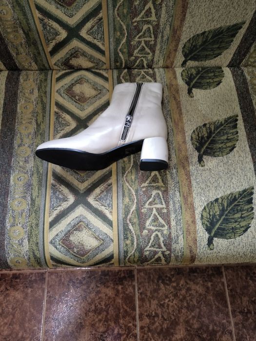 Дамски боти естевена кожа