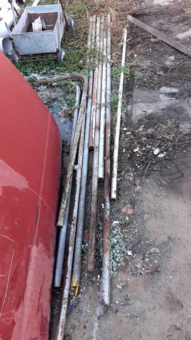 Трубы 20, 25, швелер, уголок, проволока вязальная.