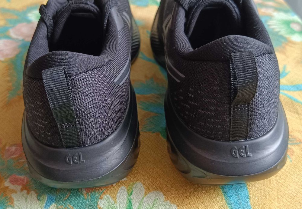 Маратонки за бягане и ходене PUMA Pro Foam и ASICS Gel Excite 10. Нови