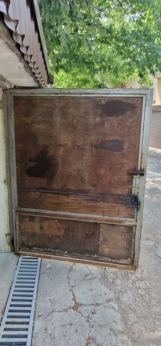 Гаражна врата без рамка