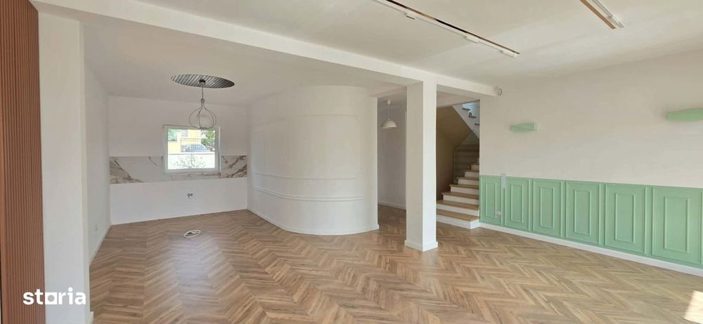 Casă de vânzare, zona dealurile Oradiei