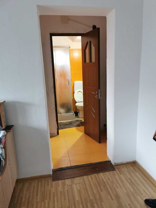 Garsonieră etajul 1