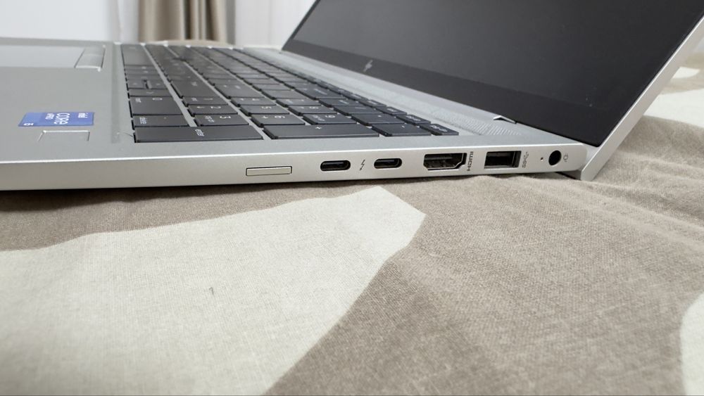 Laptop HP Elitebook 850 GB