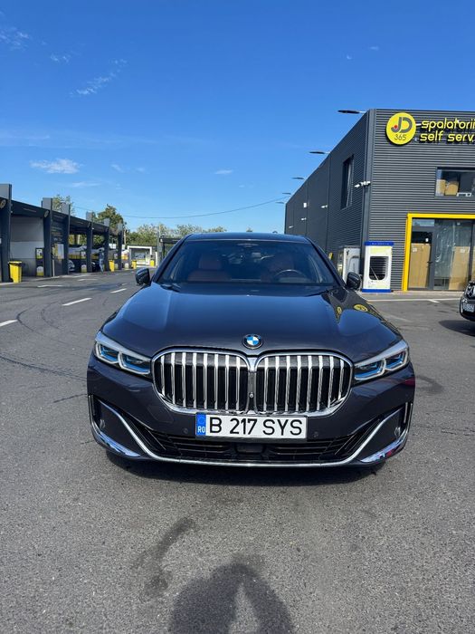 BMW Seria 7 Stare perfectă ,mașina întreținută obsesiv , full  de opțiuni