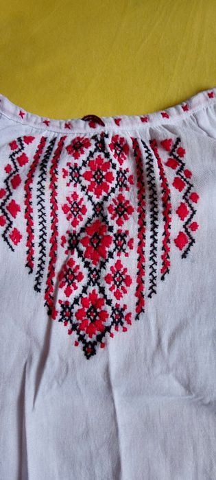 Ie fete varsta 3-7 ani