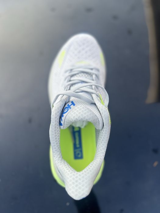 Hoka Clinfton 9 39 1/3 NOU
