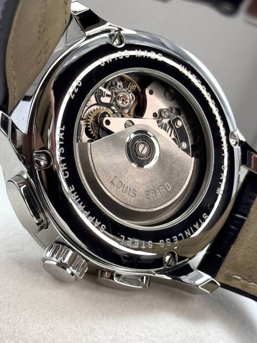 Швейцарские часы фирмы Louis Erard, хронограф механические