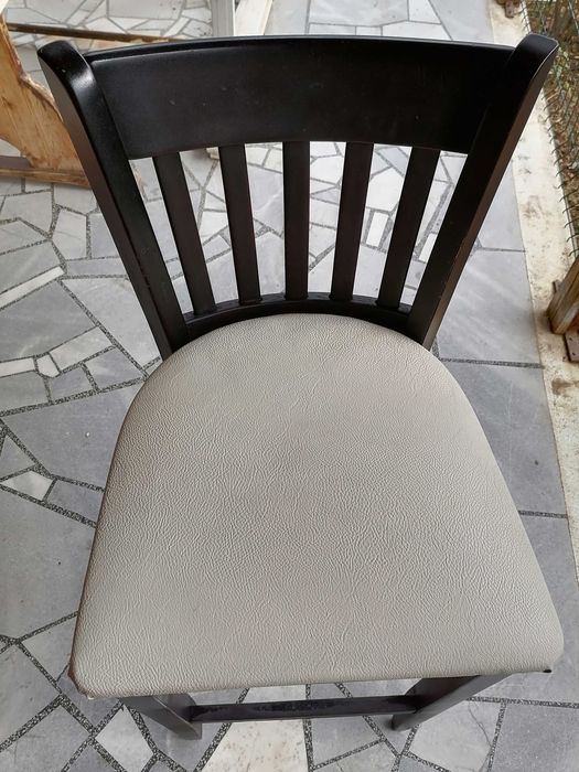 Бар стол парен бук без седалка