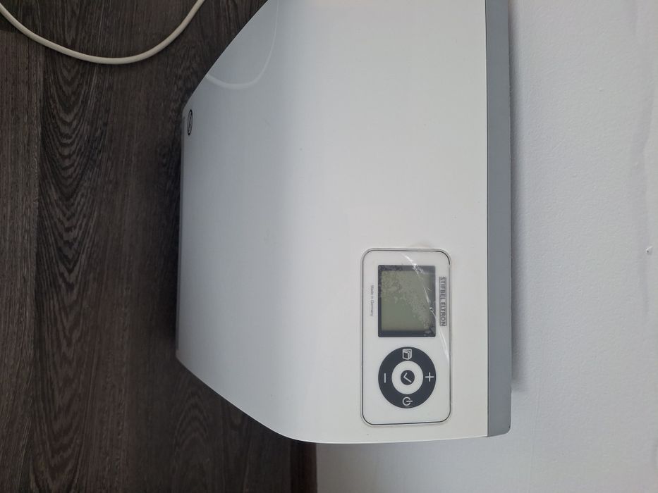 Vând aerotermă Stiebel Eltron