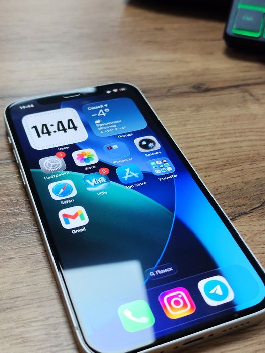 IPHONE 12, 64G Белый