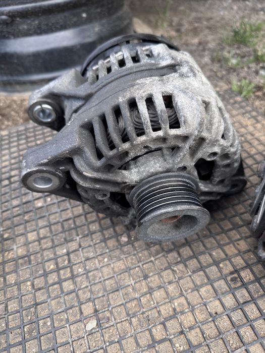 Alternator Alfa Romeo 147 , 0124325148 BOSCH
