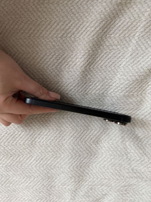 Iphone 15 в хорошем состоянии