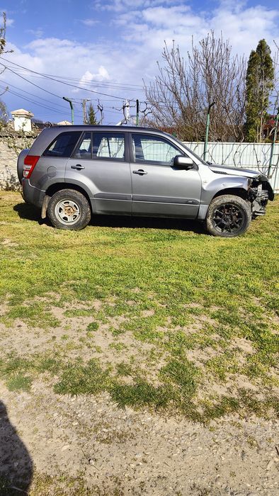 Suzuki grand vitara 1.9 ddis dezmembrez