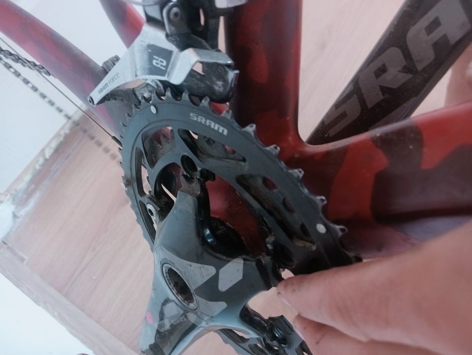 bicicleta cursiera carbon