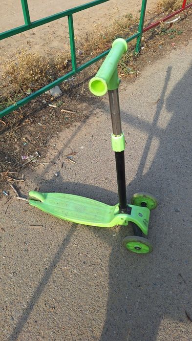 Продам самокат в хорошем состоянии