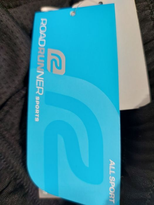 Продавам мъжки къси панталони М размер