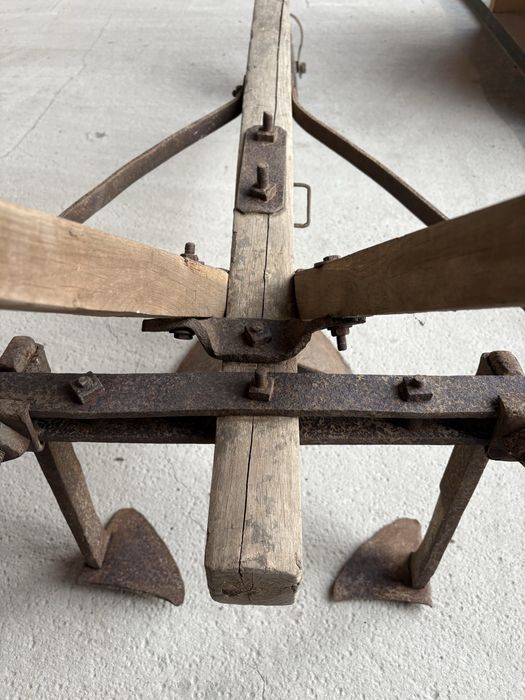 Vand PRASITOARE veche pentru cei pasionati de obiecte traditionale