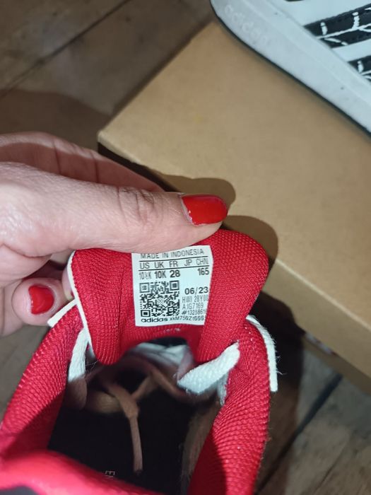 Детски маратонки Adidas 28