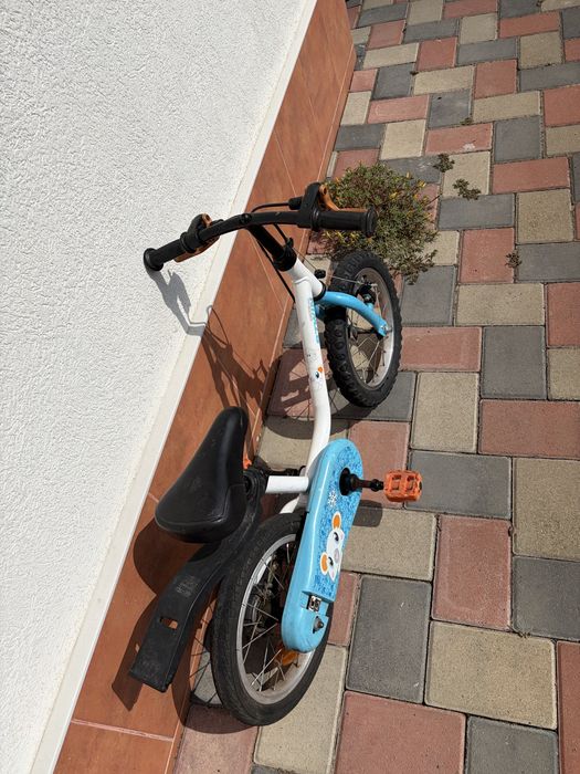 Vand bicicleta - varsta 4- 6 ani