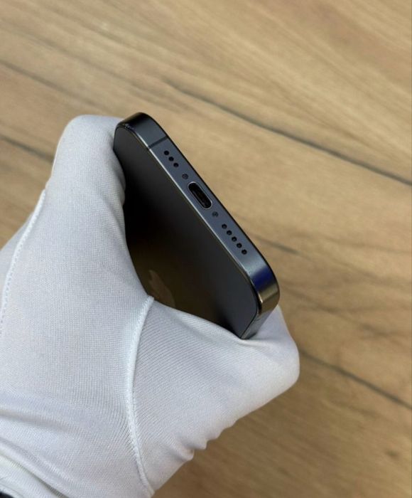 iPhone 15 Pro 256GB с гарантией