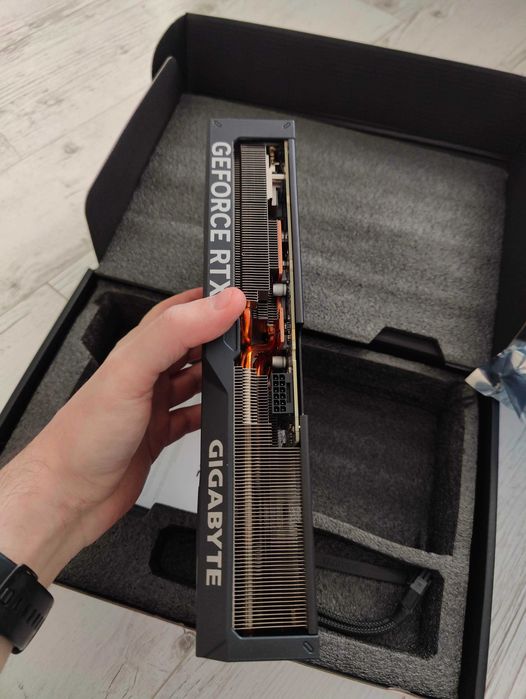 RTX 4070TI Gigabyte Windforce OC 12G
