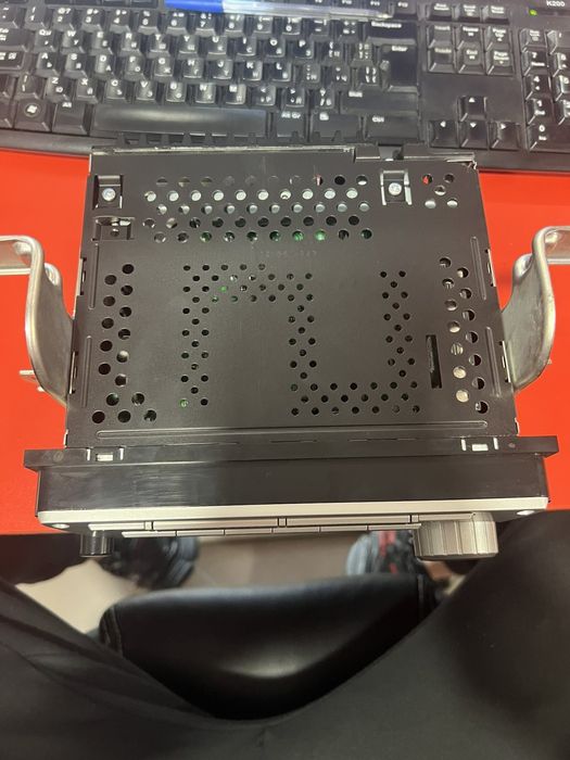 Оригинално Toyota радио – FJ Cruiser / Toyota