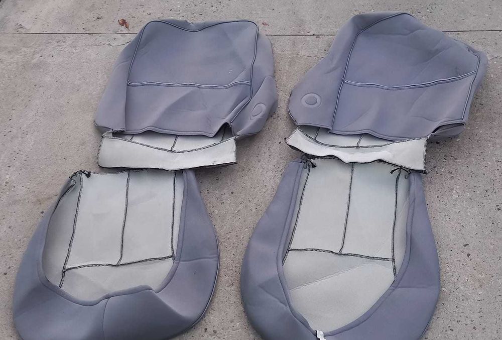 Set 2 huse Mercedes-Benz E-Class