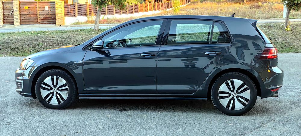 Volkswagen Golf 7 GTE , Plug-in Hybrid, Euro6, Full LED, Camera, Navi