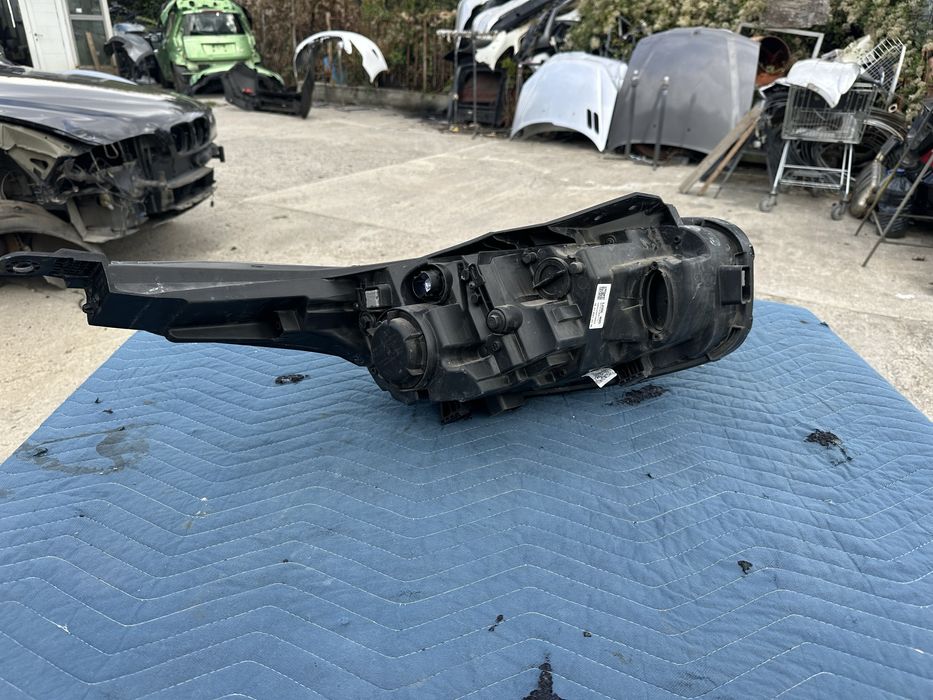 Kia Xceed ляв фар след 2019