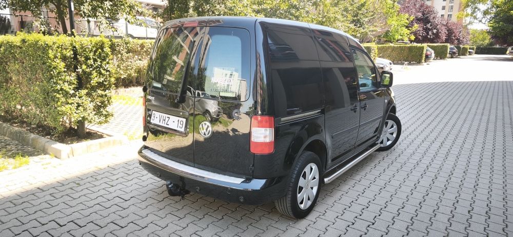 VOLKSWAGEN Caddy 2010 — imagine 4
