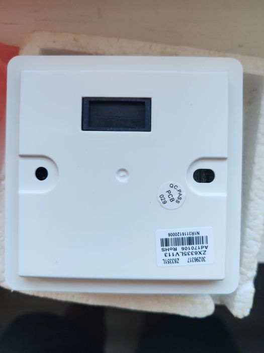 Vând termostate Gree