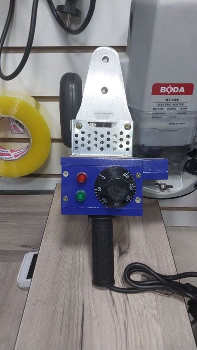 Паялник электрический утюг для пластиковых труб