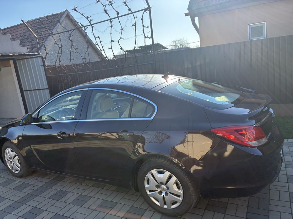 Opel insignia 2011