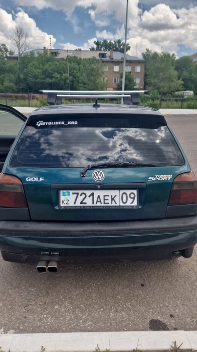 Продаю машину гольф 3