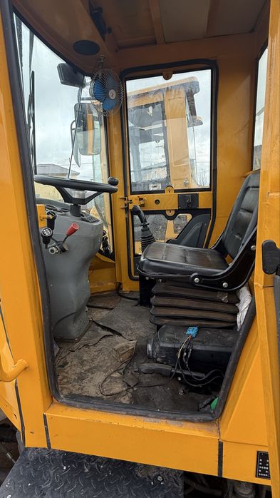 Продам погрузчик