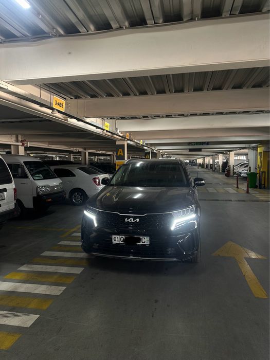 Kia  sarento sotiladi