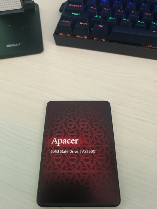 Продам ссд накопитель